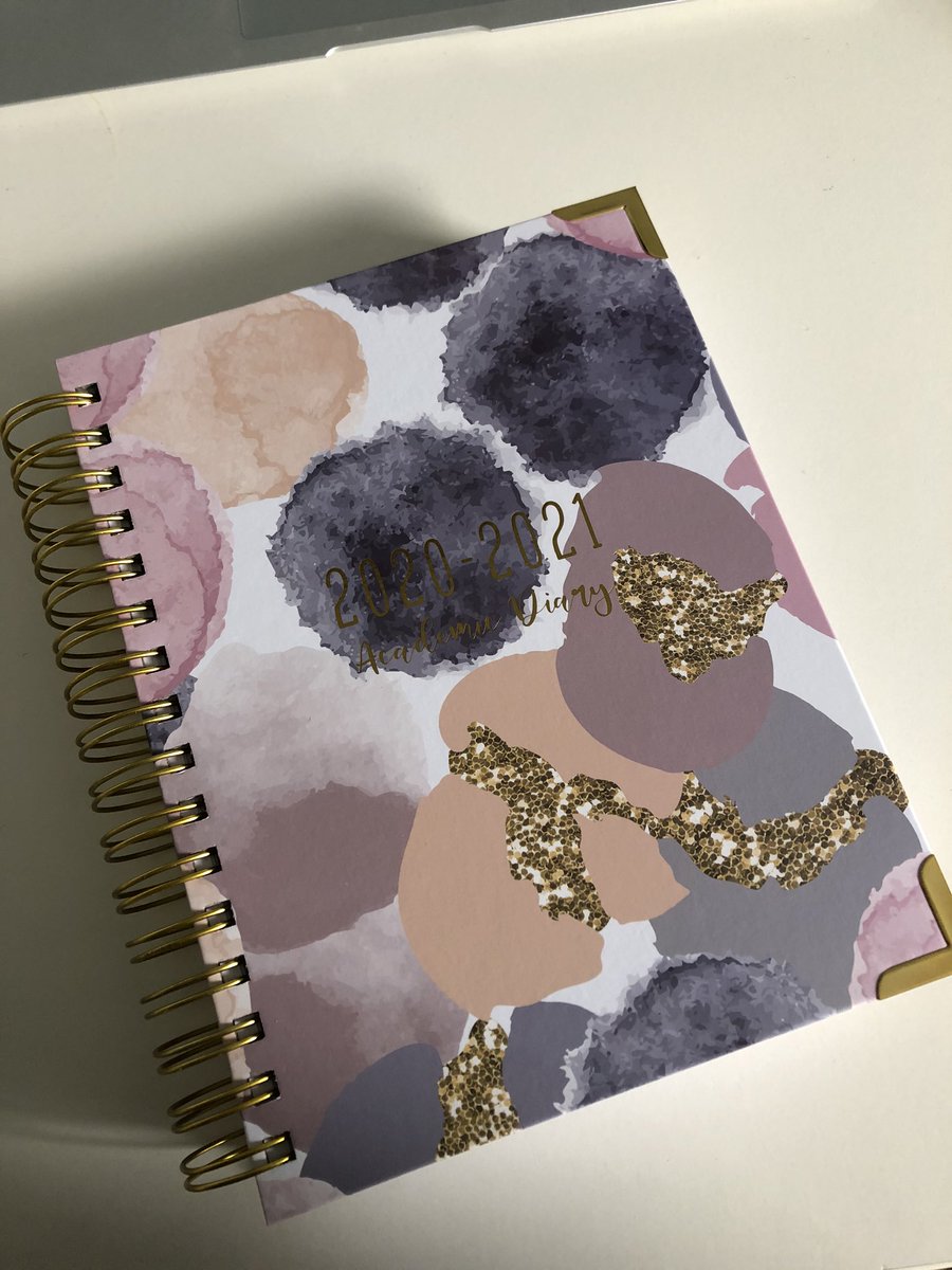 MissCummins64's tweet photo. So ready to start using this BEAUTIFUL academic diary 😍 @TPositiveTC https://t.co/K861kCAV0R
