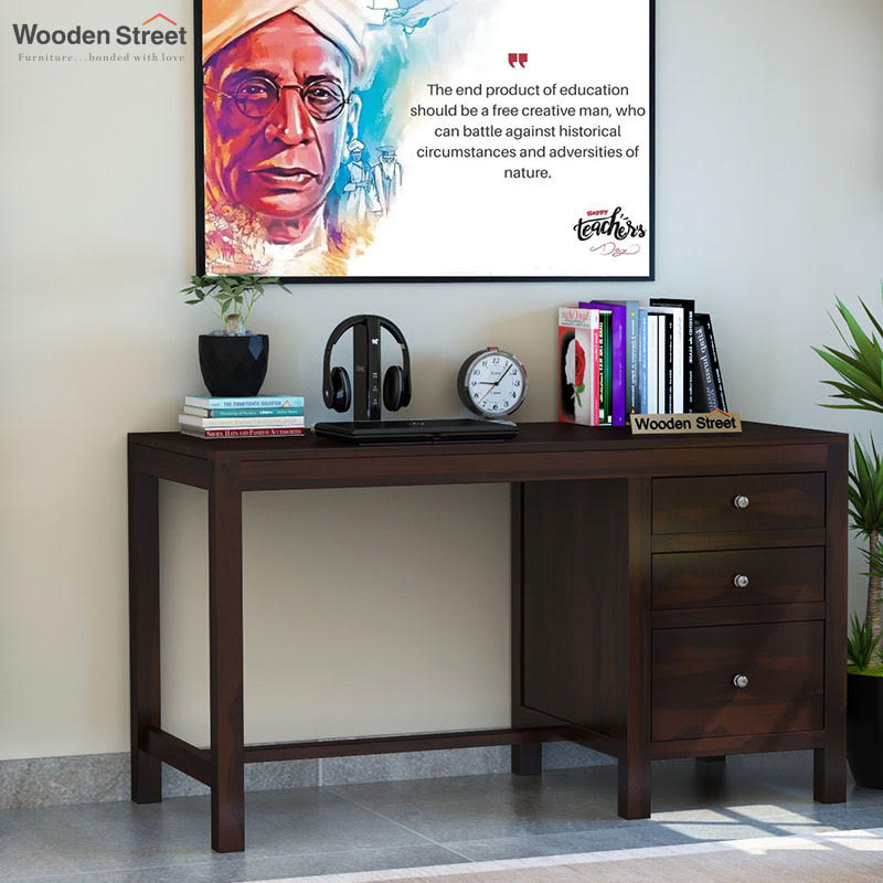 wooden_street's tweet photo. HAPPY TEACHERS DAY TO ALL!
Experience functionality at affordable prices only at WoodenStreet. https://t.co/dEhPzVrf5k
.
.
.
#woodenstreet #bedside #uncluttered #studytabledesign #officeinteriordesign #livingspace #dreamroom #homedecorindia #studytabledesign https://t.co/5Z9pftj5Ui