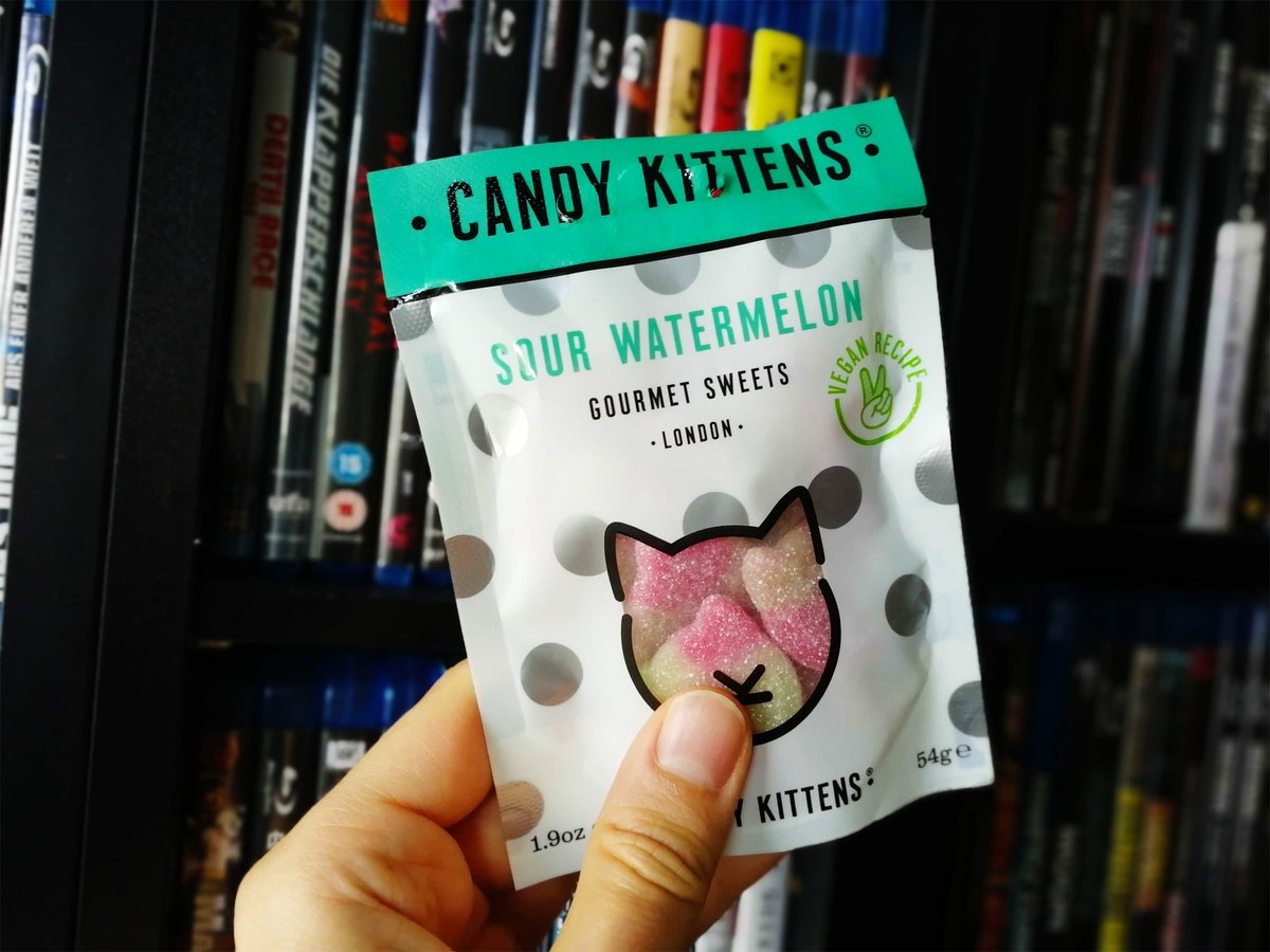 cenorexia's tweet photo. Ordered some vegan sweets to Germany from CANDY KITTENS LONDON (the "british gourmet sweets") and now I feel kinda stupid 😒 #thesweetway https://t.co/dBgVKrV19f