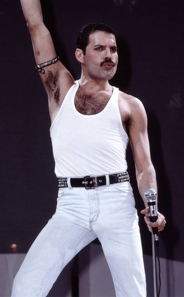 PablitoRcd7's tweet photo. Te seguimos echando de menos
Feliz cumpleaños Freddie ❤️ #HappyBirthdayFreddieMercury https://t.co/ja2gUzs1zH
