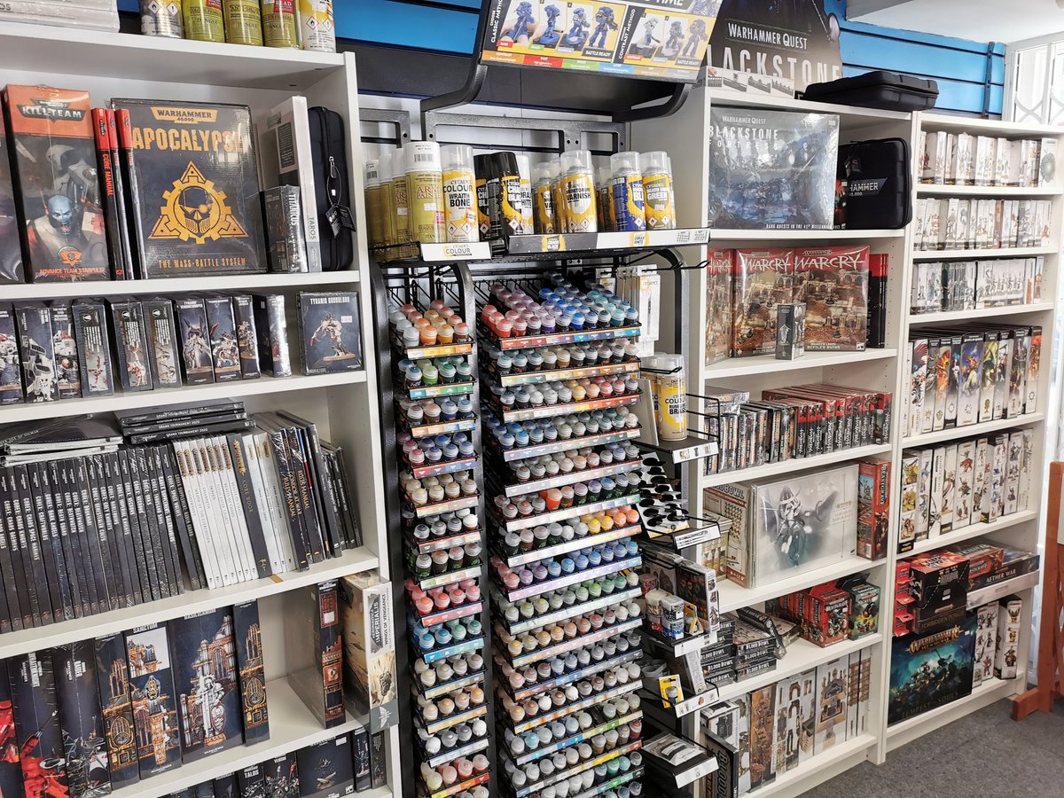 boss_minis's tweet photo. It's Saturday and we're open in Weymouth until 5pm today

Shelves are stacked with GW restocks ready for your current projects https://t.co/He58QhdJG0