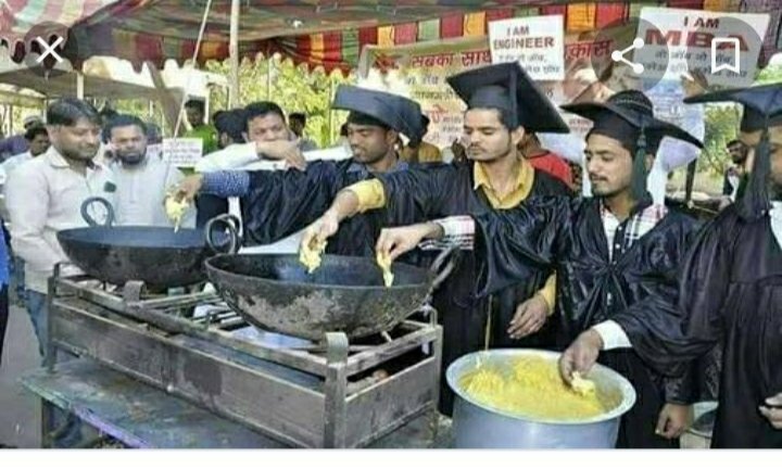 prayerminds's tweet photo. Conduct all the exams on time. We are eligible, educated and qualified students.We want a govt job. We dnt want to sell pakodas. 

#speakup
#RRBExamDates
#RRBExamDates 
#rrbexamdates
#SpeakUpForSSCRailwaysStudents https://t.co/DpF1qOs1ai