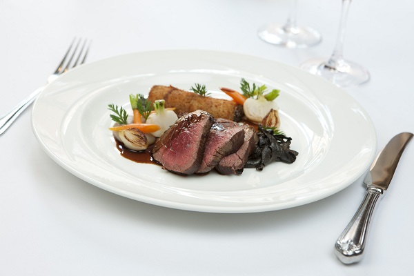 WhittleburyPark's tweet photo. Our award winning restaurant, Murray's, has opened its doors again.
Boasting two-AA rosettes and an intimate, relaxing atmosphere, Murray's offers fine dining with a difference
Read more and book your table here: https://t.co/CucdlgQEzV https://t.co/4b9lG6p3Zp