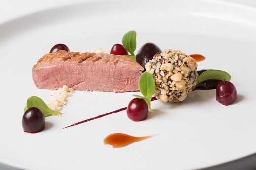 WhittleburyPark's tweet photo. Our award winning restaurant, Murray's, has opened its doors again.
Boasting two-AA rosettes and an intimate, relaxing atmosphere, Murray's offers fine dining with a difference
Read more and book your table here: https://t.co/CucdlgQEzV https://t.co/4b9lG6p3Zp
