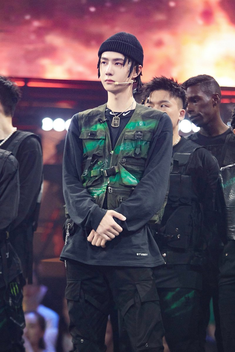 WYBthaifans's tweet photo. ✨[UPDATE] 200905 YIBO-OFFICIAL weibo:

พบกับโชว์สุดดุเดือดของอี้ป๋อตุ้ยจ่าง คืนนี้ #StreetDanceOfChina3 19:00น.(เวลาไทย) ทาง YOUKU (1)

#StreetDanceOfChina
#หวังอี้ป๋อ #WangYibo #王一博 https://t.co/oId47P9GMH