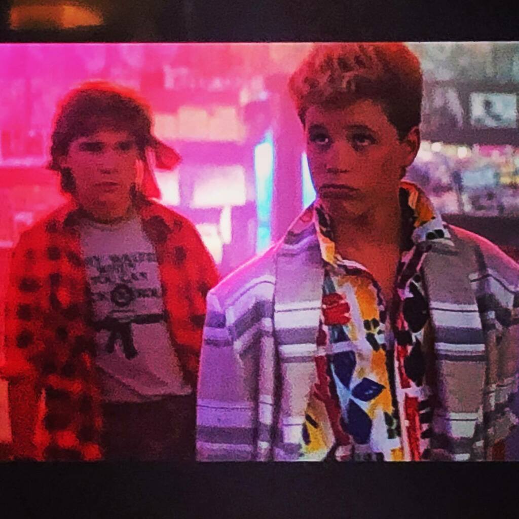 PineyGir's tweet photo. Itโs #Corey & Corey... can anyone guess what film this is? Bonus point if you can identify which Corey is which... #twocoreys #movietrivia #80s
Hint: #thoushallnotdie
#film #cinema #movies #nostalgia #80smovies https://t.co/CO734mo3mQ https://t.co/ChPBZuiJCA