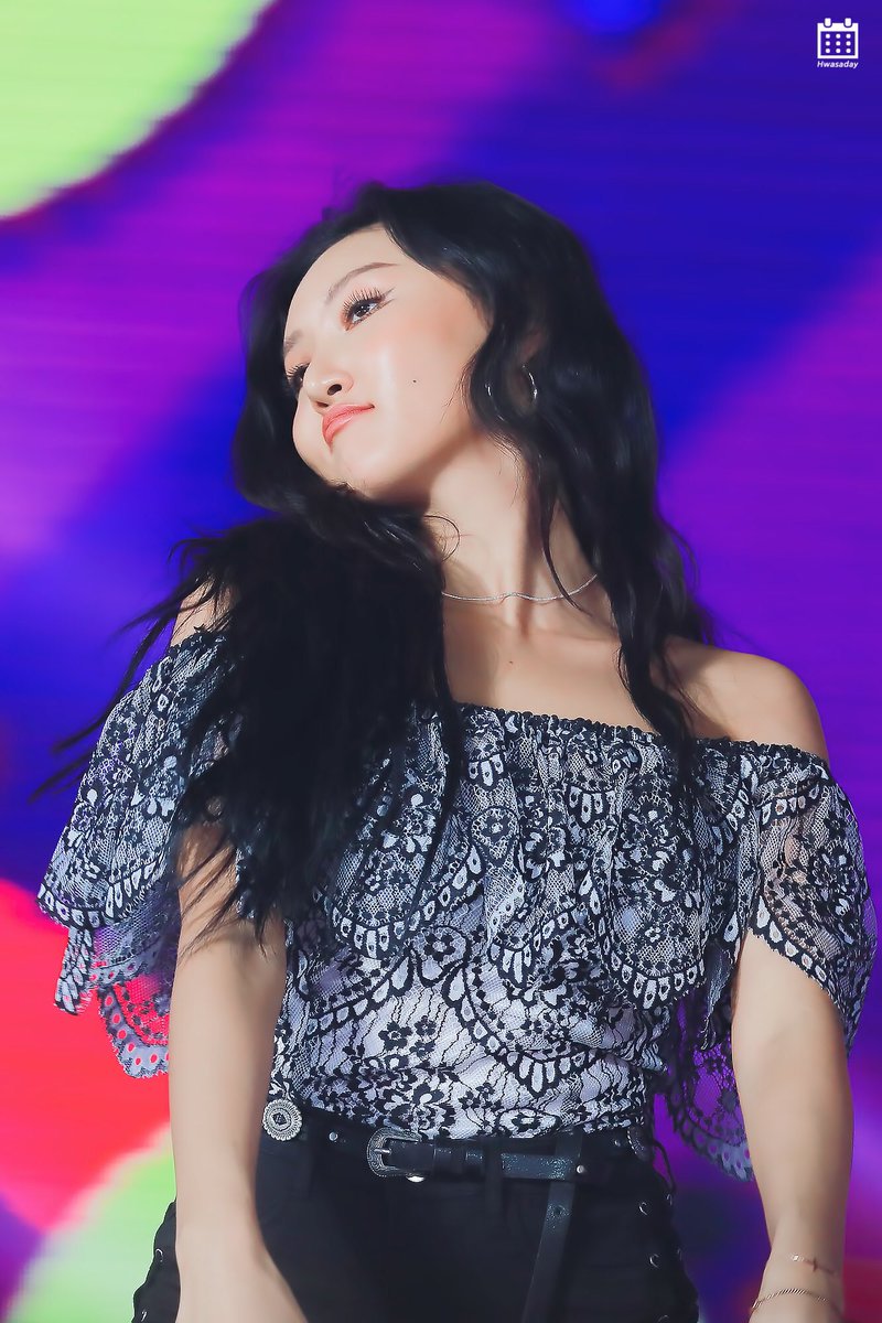 Hwasa_Day's tweet photo. 180707-대만 슈퍼콘서트
-

온 세상 귀여움이 다 어디갔나 했는데
#마마무 #화사 https://t.co/WdbtUnsU1d