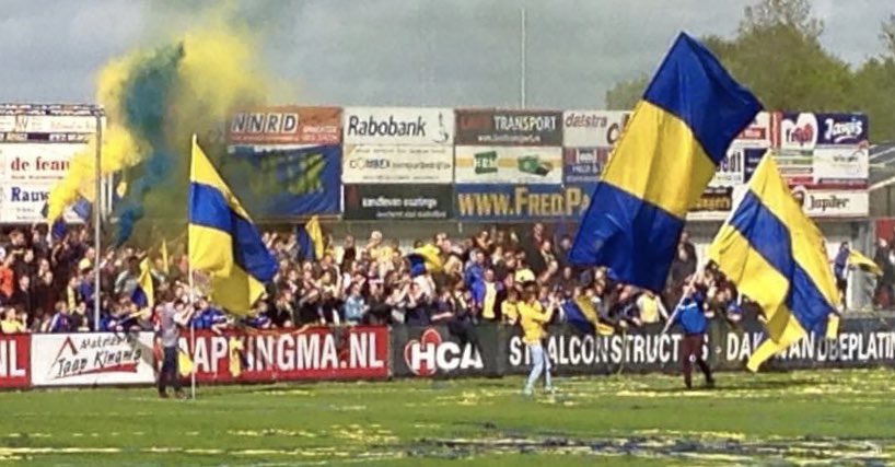 Voorzet's tweet photo. In 1997 werd @vvstaphorst kampioen van de 4e klasse. Trainer Schuitema sprak die middag zijn ambities uit en noemde de hoofdklasse een reëel doel. Het klonk ongeloofwaardig. Vanmiddag begint de club aan een nieuw avontuur in de 3e divisie. Wat een verhaal. Veel succes gewenst! https://t.co/QlbXFlHBJb