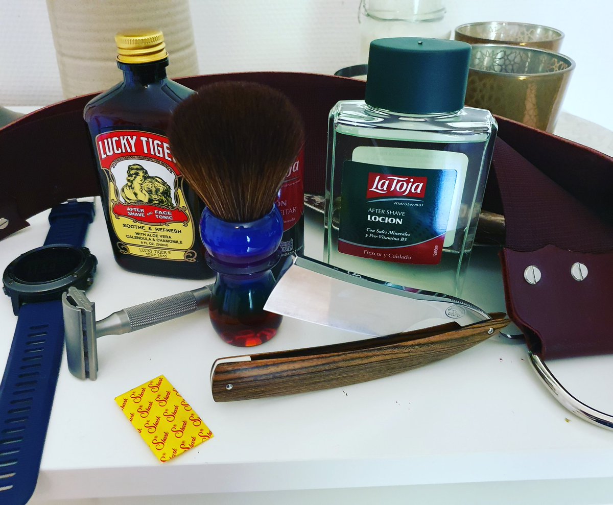 #sotd #shaveoftheday #faceshave #straightrazor #rigarazor #headshave #derazor #rockwellrazors #sharkblade #latoja #luckytiger #yaqibrush #wetshavers #wetshaving #wetshave #wetshaveloyalists #shave #shave7 <a href="/shave7/">saverio soraci</a> #shaving #weekand #saturdaynight <a href="/Allwetshavers/">wetshavers</a> #allwetshavers
