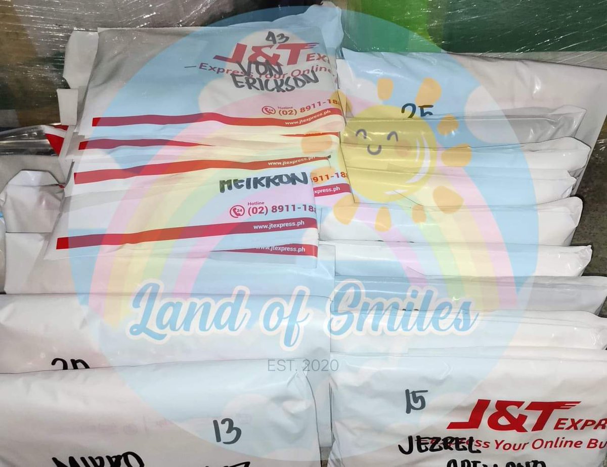 LandOfSmilesPH's tweet photo. #LOSPHUPDATES

[PROOD OF SHIPPING]

If you already received it, kindly give us a feedback here in twitter with the hashtag #LOSPHFeedbacks 
😊🌈 https://t.co/gsgfvxxYEV