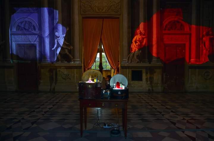 eventiphanes's tweet photo. #ArtSiteStory | Scultura, installazione e performance in un serrato dialogo tra architetture storiche e arte contemporanea per l'edizione 2017 di #ArtSiteFest dedicata alle #ResidenzeReali. #ArtSiteFest2017 #contemporaryart #sitespecific https://t.co/tU2L9L6SDT