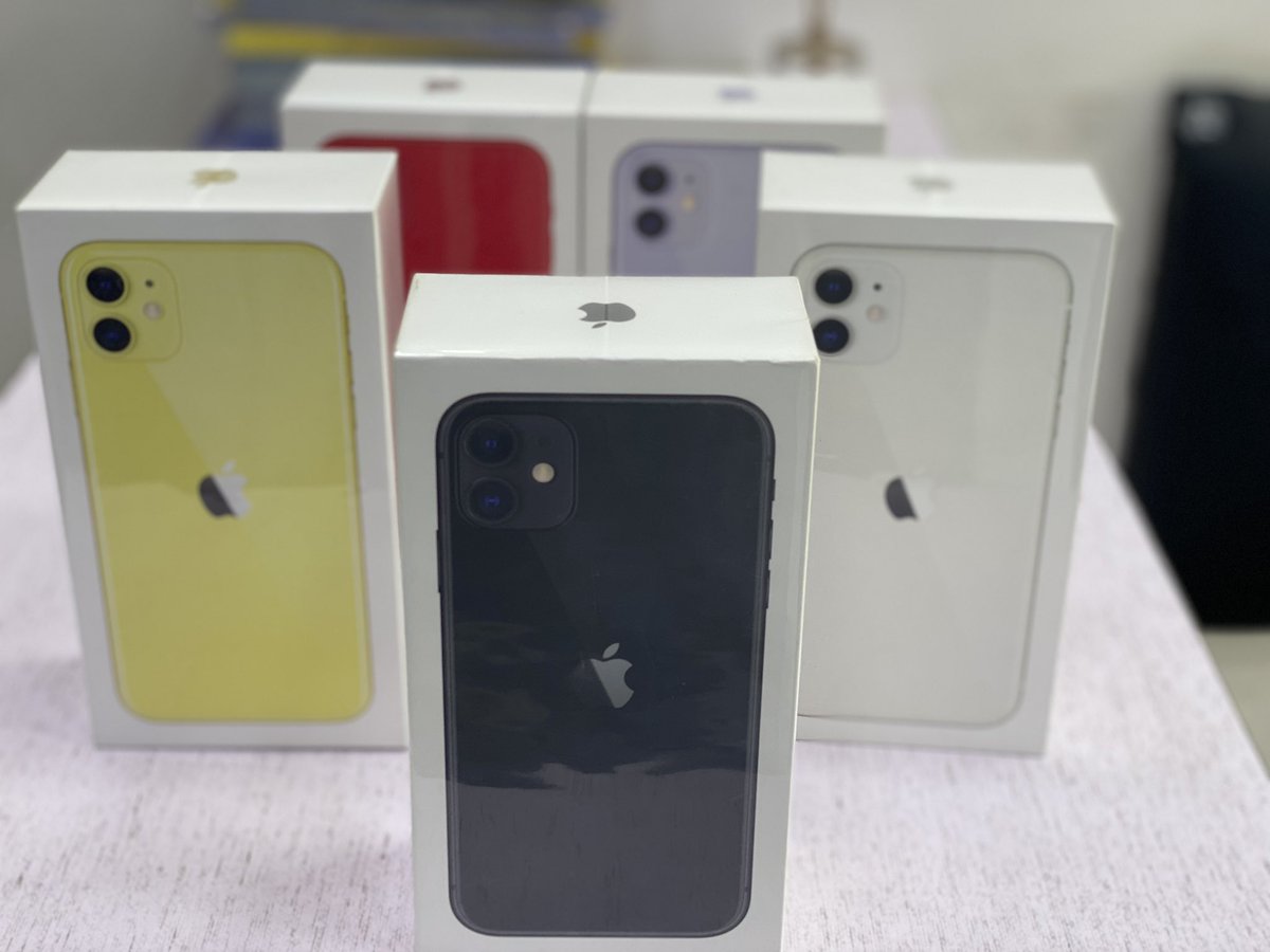 AtisTech00's tweet photo. Brand new 
iPhone 11 64gigs - 320k 
iPhone 11 128gigs - 340k 

Pls 
RT https://t.co/xFXNipqOPk