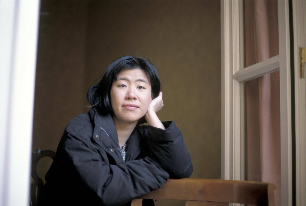 WomenRead's tweet photo. “Sometimes people put up walls, not to keep others out, but to see who cares enough to break them down.”

Banana Yoshimoto #ReadMoreWomen https://t.co/S99ryVt5wI
