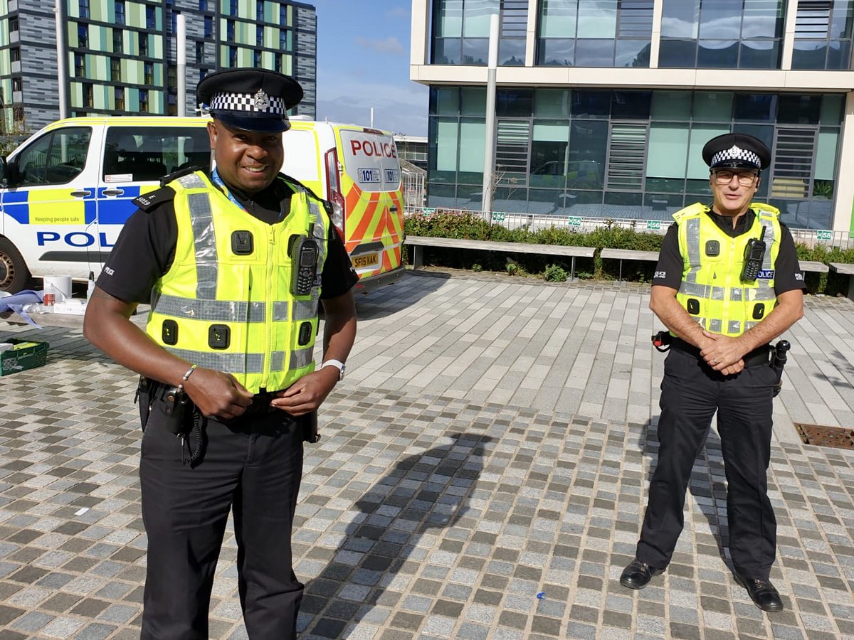 PSOSEdinburgh's tweet image. In the run up to World #SuicidePrevention Day we are raising awareness of the support provided by our partner agencies in Edinburgh. Come &amp;amp; see us today at the Canal Path to the rear of Boroughmuir High School between 11am - 2pm where we have an interactive information stall.