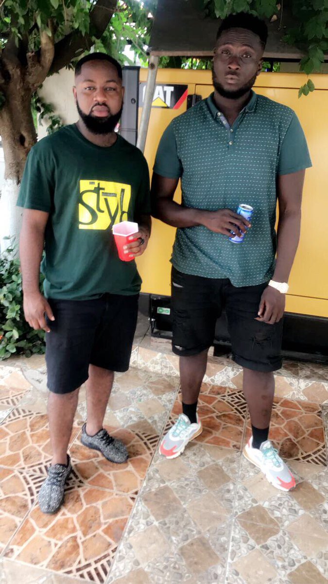 djemmablackgh_'s tweet photo. #tmfboss we the baddest djs in Kumerica #oseikromtwitter https://t.co/IcTaXFBW3T