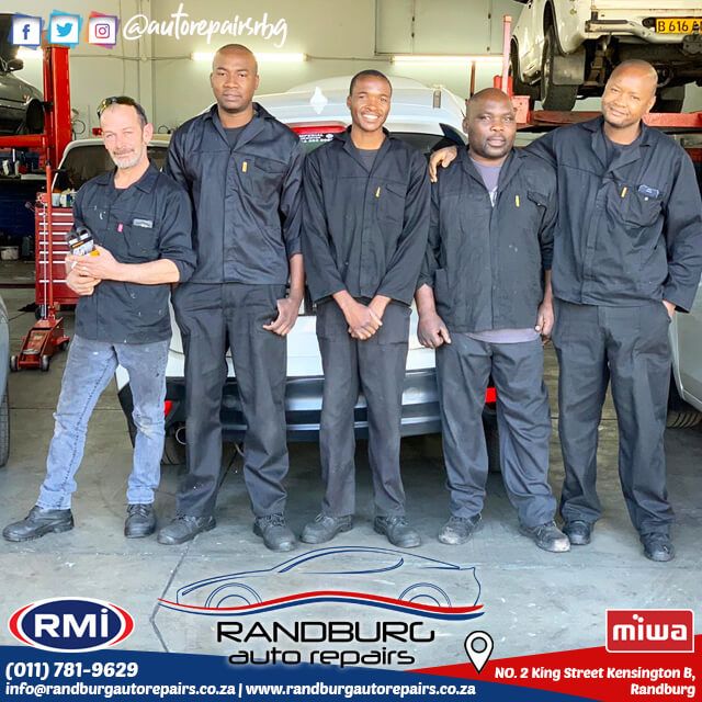 autorepairsrbg's tweet photo. Repair services we offer on all makes & models of Ford cars, SUVs & bakkies! More info https://t.co/E8Sgh59BoM
We are @AutomobilSA approved
#ford #fordrepair #fordservice #fordcare #fordautorepair #autorepair #fordworkshop #randburg #sandton #bryanston #linden #fourways https://t.co/NdQd4o0guF