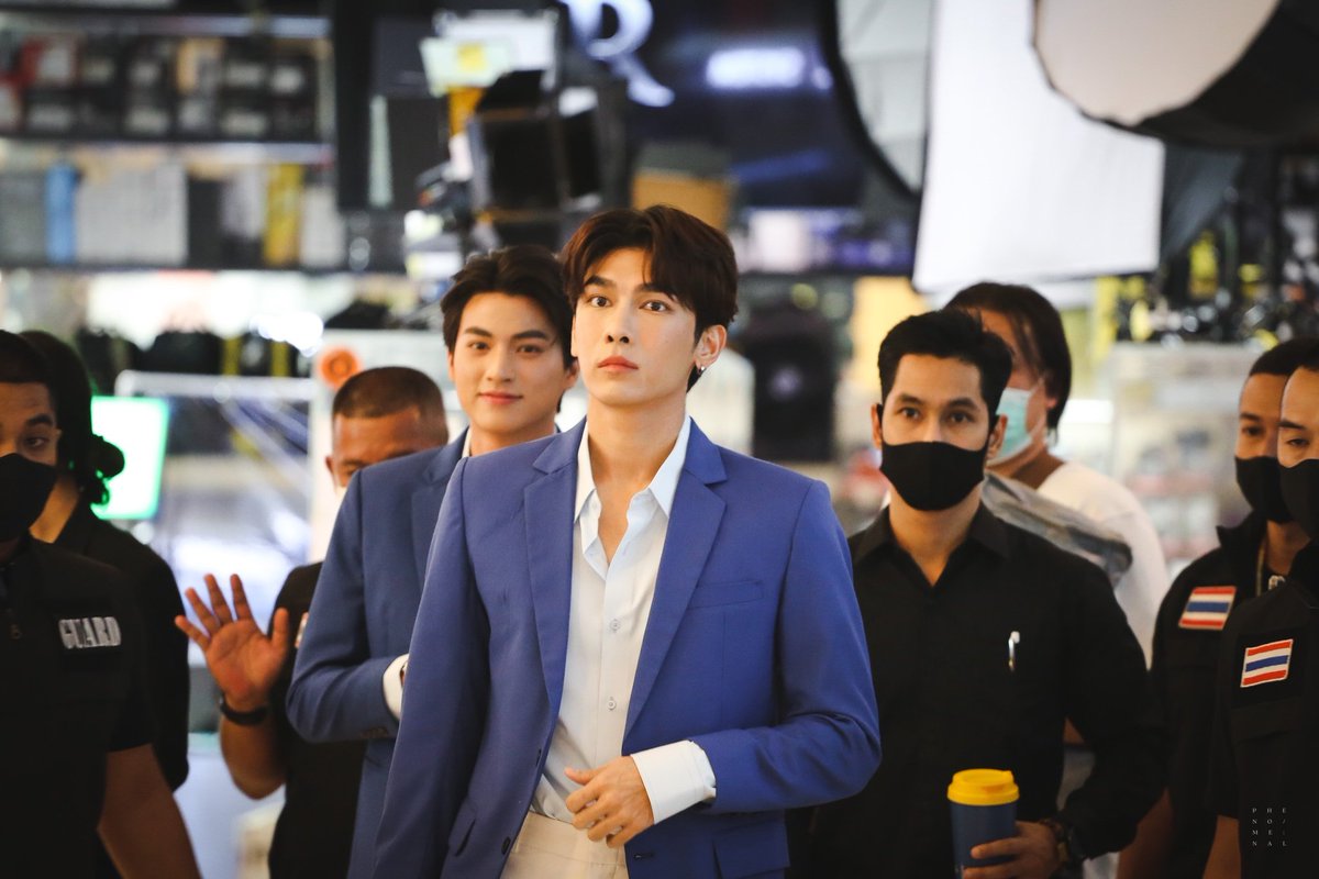woongsunger's tweet photo. always got your back ♡ #DestinyClinicxMG https://t.co/bssC09Notf