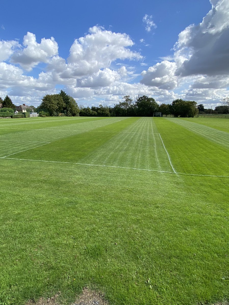 FlitchunitedFC's tweet photo. Someone might of set fire to all of our equipment in our container but when you’ve got good friends in football you stand a chance of getting the game in !!!! #investinus #pleasesomeonehelp #pleasedonate #gofundme #grassrootsfootball https://t.co/MgzUC3tYFX