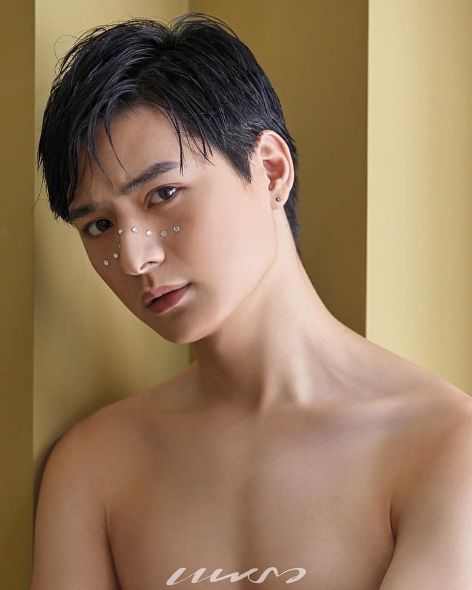 peraya_official's tweet photo. ตู้ววหูววววววว  #PraewxKristSingto https://t.co/i8YPFBCZ90