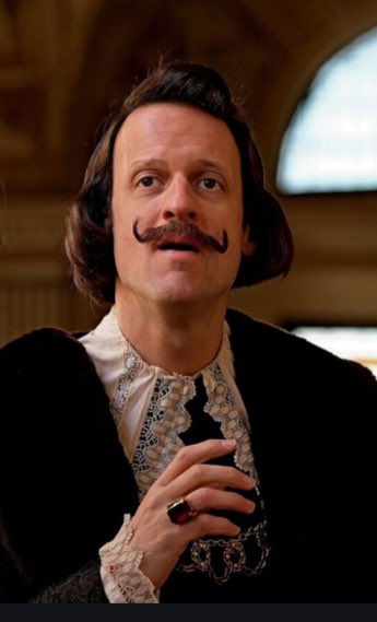 SE BUSCA: 

👑Felipe IV de España👑

~Hijo de Felipe III y Margarita de Austria
~Apasionado de las artes (sobre todo de los cuadros de Velázquez)
~MUY mujeriego
~Muchos hijos, pocos herederos
~Cuando se pone en serio puede ser competente