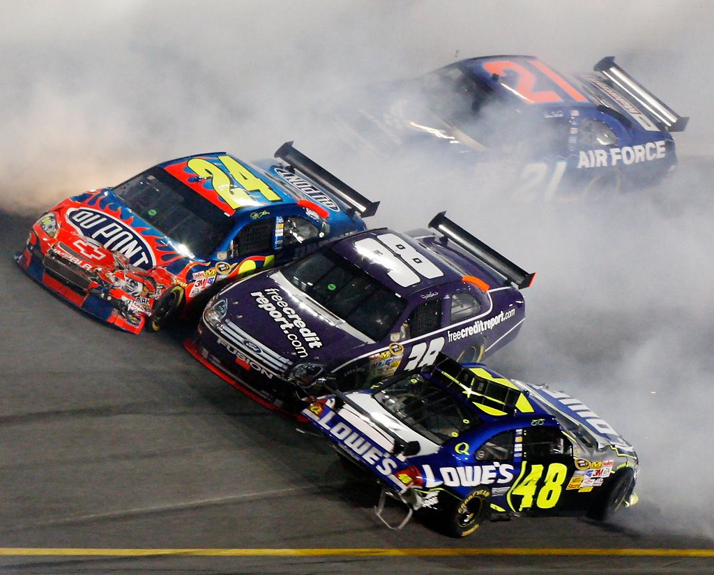Nascarpixtures's tweet photo. Jimmie Johnson was so good in the mid 2000’s and early 2010s that he actually raced going backwards....  I think. https://t.co/8C8cZkQfWB