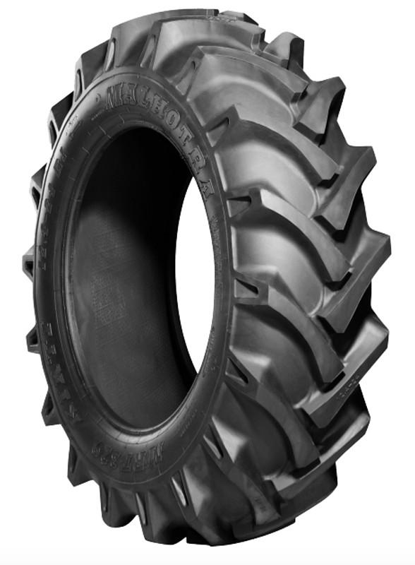 PhilipsHigh's tweet photo. Only us again with our hand out asking for help. 
Prestwich Cricket Club have kindly offered us x2 tractor tyres for our cadet training ( and also for @Philips_High_PE ).   Is there anyone kind enough that could volunteer to collect and drop off at school for us please 😁😁😁😁 https://t.co/fnvgeBWaWJ