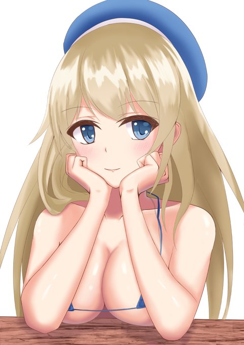 胸って言ったら谷間と言いたいところだけど横乳もいいよねって言っときながら谷間の絵
#艦これ
#愛宕 