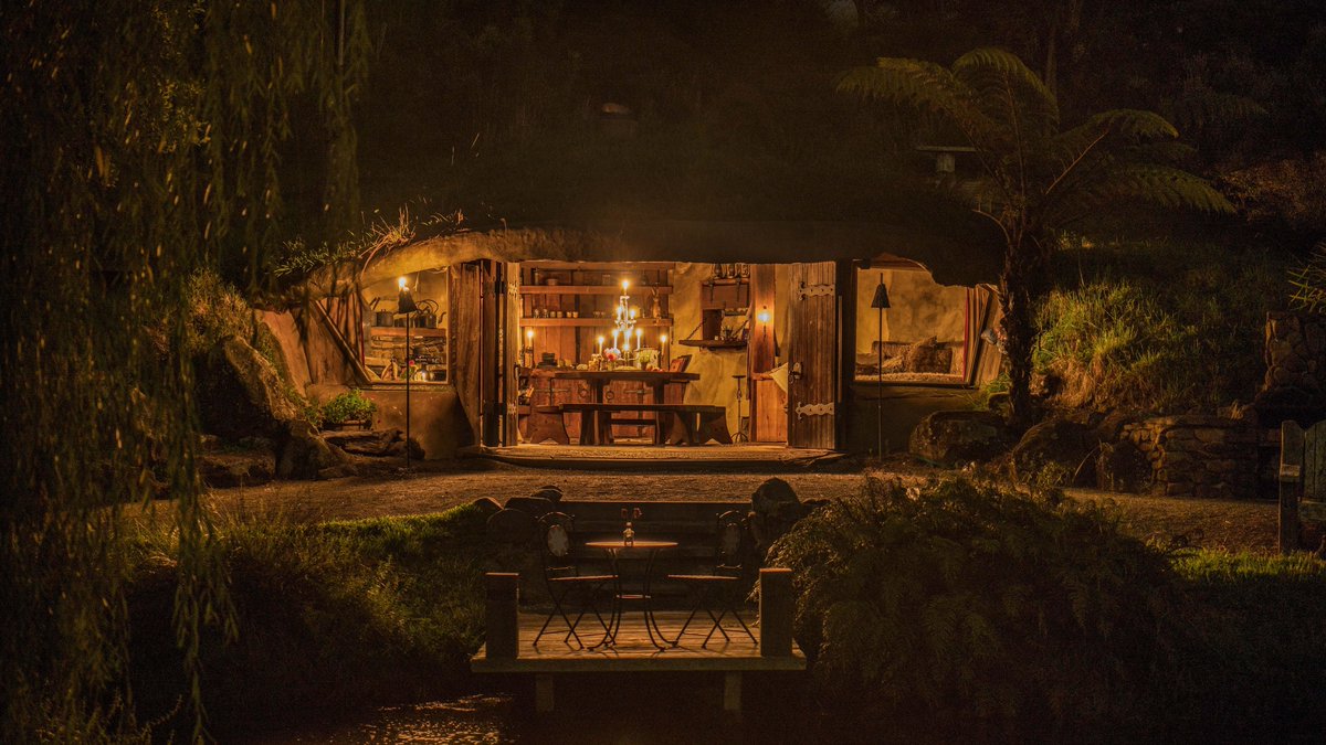 PureNewZealand's tweet photo. Did you know you can glamp like a hobbit? Near Waitomo Caves and Hobbiton is Underhill Valley, a quirky place to stay for a fairytale experience in #NewZealand https://t.co/YgRhralKMb