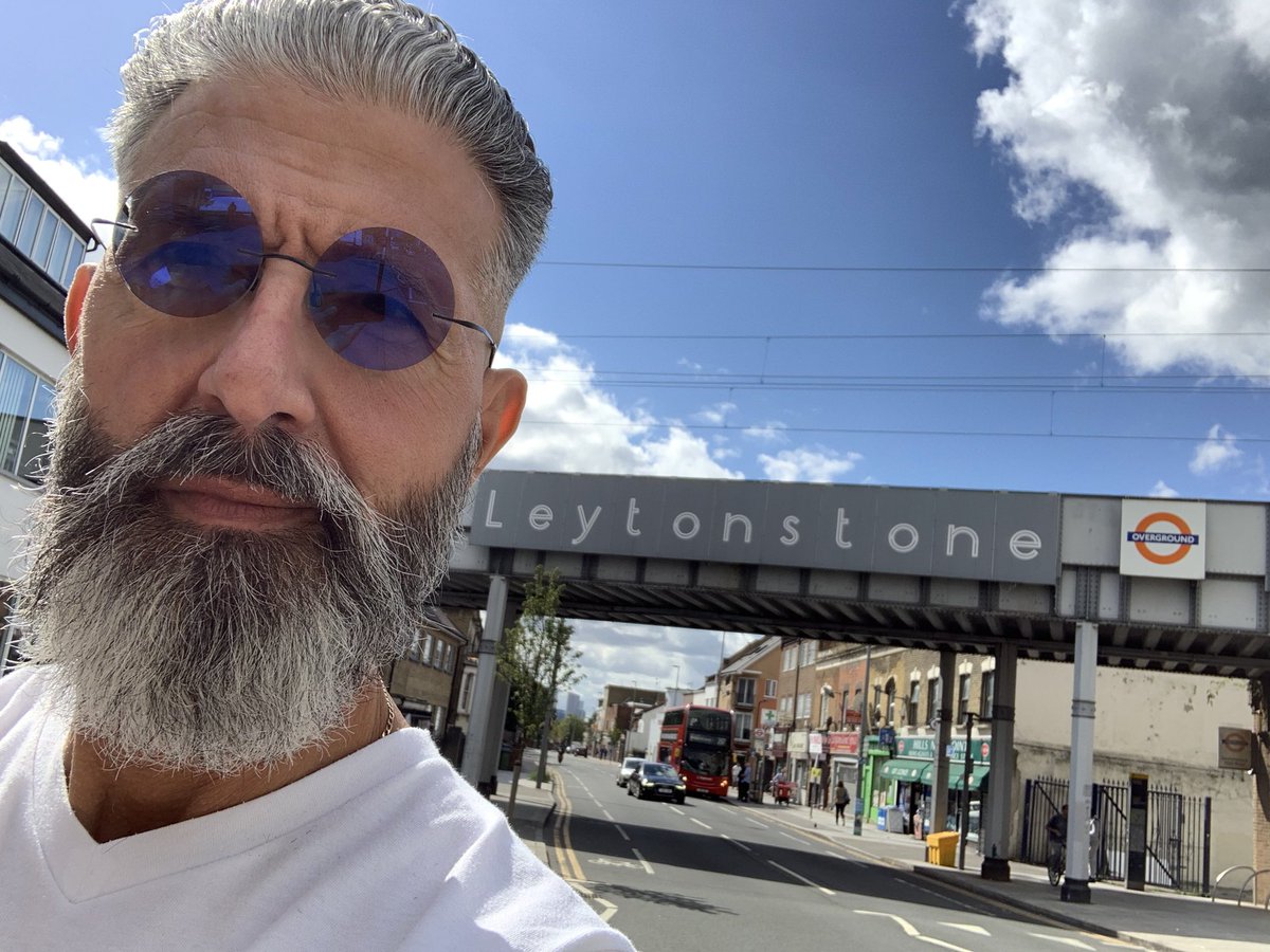 Costa_at_Marios's tweet photo. #WorldBeardDay #leytonstone #barbershop #barberlife #getabeardtrim #getahaircut https://t.co/VGHWQNzZRG