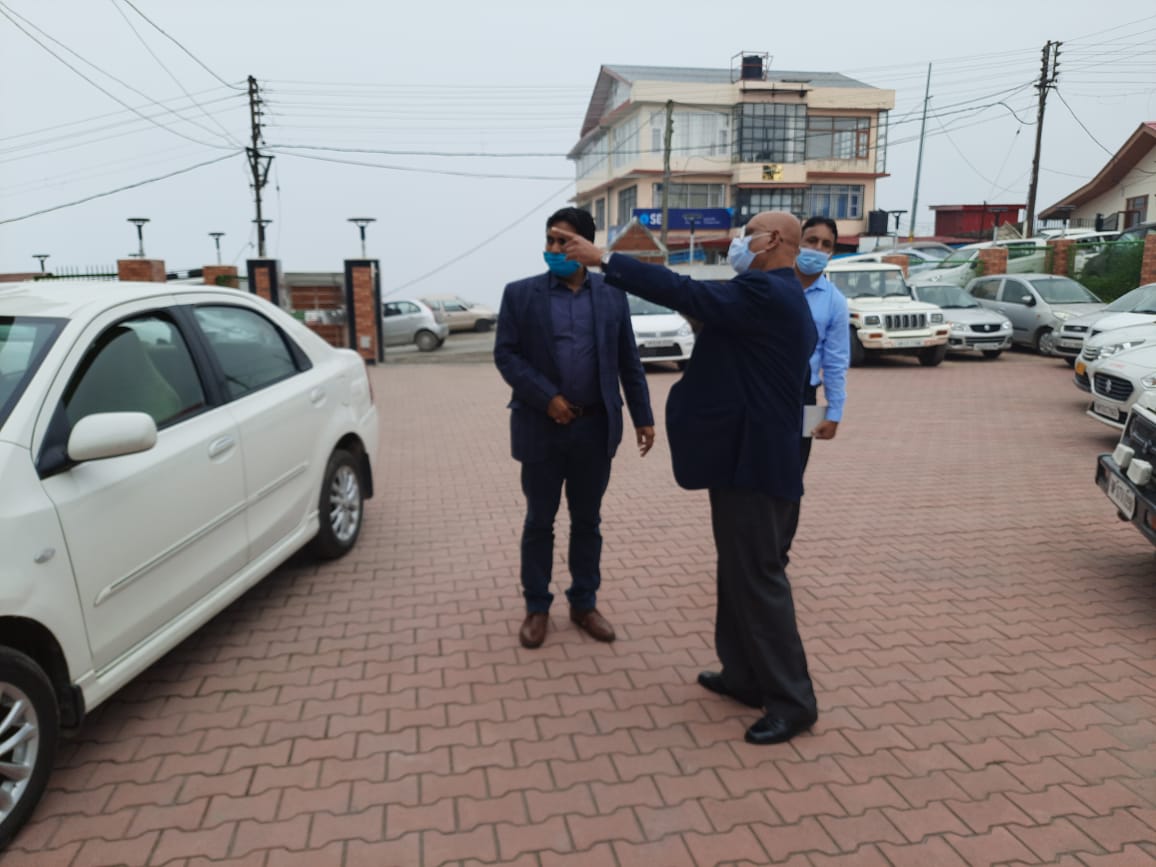 HPSLDCShimla's tweet photo. Visit of Sh. Hemraj Bairwa, Special Secretary (Power) at  HP Load Despatch Society, Govt. of Himachal Pradesh, Totu, Shimla on 27 August, 2020. https://t.co/ZI4raSlSgZ