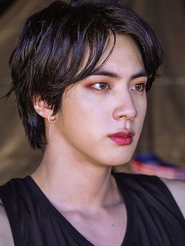 Seokjin's exposed forehead - a needed thread