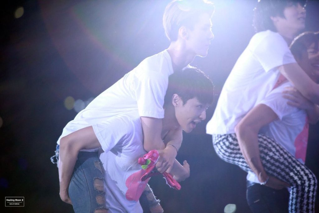 yixing babying sehun 