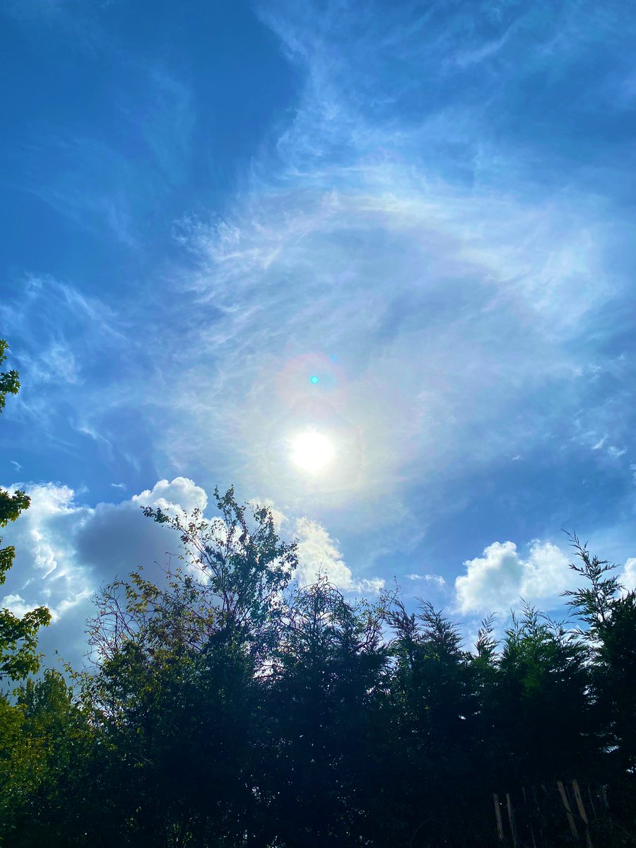 drewpovey's tweet image. We all live busy lives and there’s a lot going on in the world at the moment - but take a minute to sit back and don’t forget to enjoy the ride 👍🏻
#HappySaturday
#EnjoyTheRide
#DontMissWhatMatters