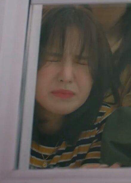 Vitawheeinc's tweet photo. I really don't do cute stuffs. B-but... it's wannie, how the hell can i resist her??? 🥺😭😭😭 https://t.co/THRaElR5Zg