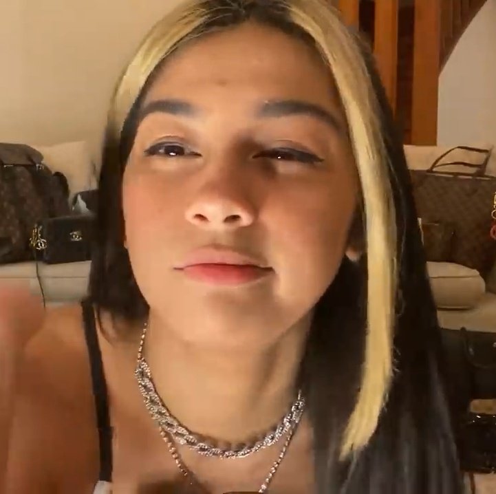 itsmedinox's tweet photo. 𝗦𝗛𝗘'𝗦 𝗧𝗛𝗘 𝗖𝗨𝗧𝗘𝗦𝗧‼😫❤

Watch her new vlog!!! labyuuu ate @ZeinabHarake11  ❤❤❤

https://t.co/szhqmfuZPh
https://t.co/szhqmfuZPh
https://t.co/szhqmfuZPh https://t.co/X32qHJdZkI