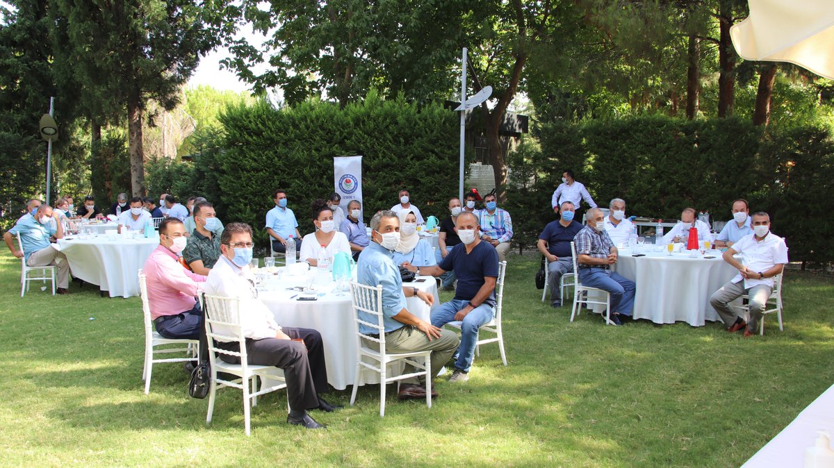 2020-21 Eğitim Öğretim Yılı İlk Divan Toplantımızı Balçova’da Gerçekleştirdik

Tedbirler kapsamında gerçekleştirdiğimiz toplantımızda yeni eğitim-öğretim yılı ve salgın sürecinin eğitim üzerindeki etkilerine dair değerlendirmelerde bulunuldu

🔗izmir1.ebs.org.tr/manset/2160/20…

#EBSİzmir1