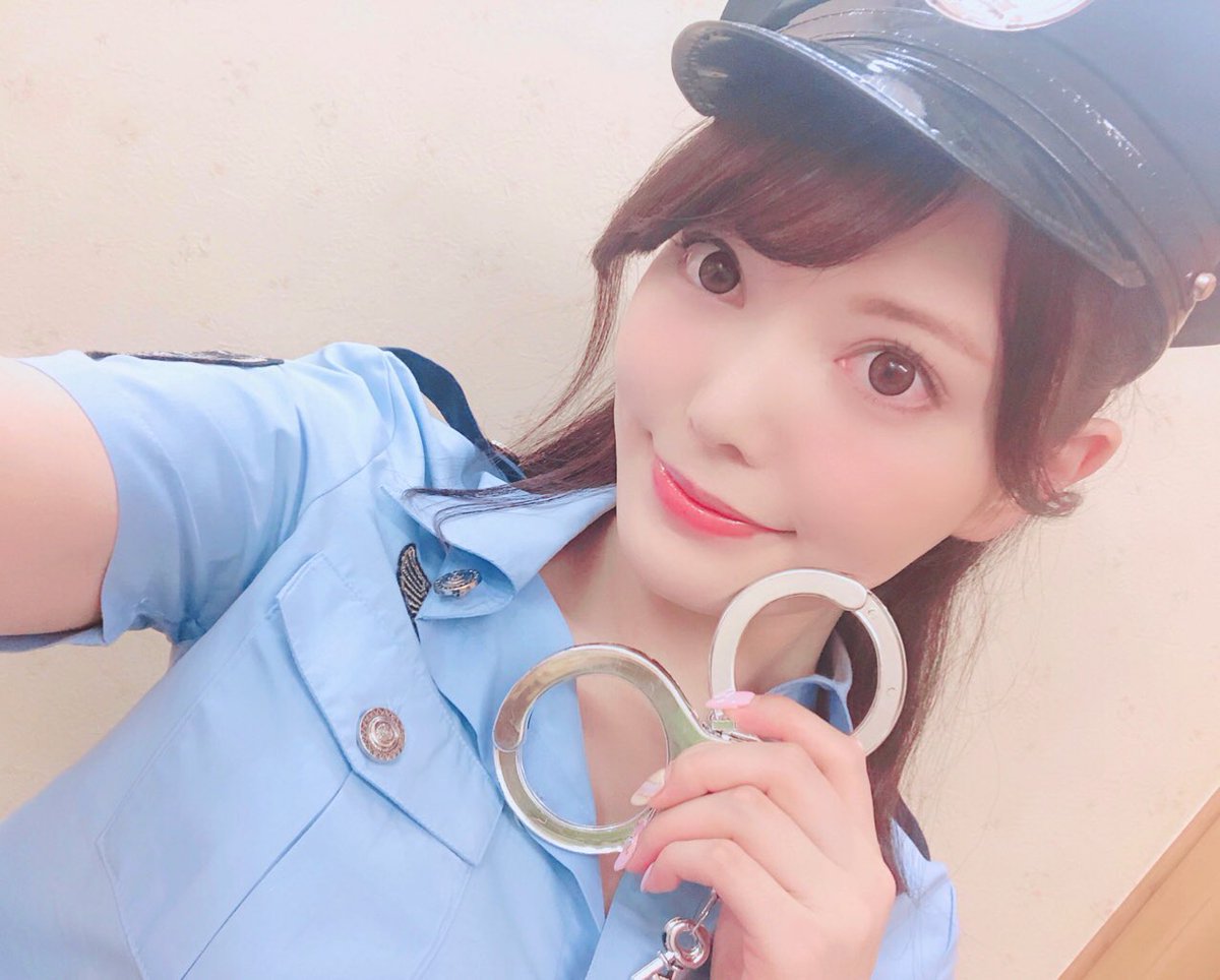 早起きしたらもうねむい( ¨̮ )♡

リプ返でもしようかな💋💋
なにかおはなししましょ〜〜