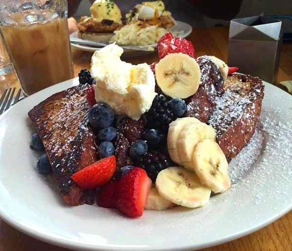 rightforkdiner's tweet photo. Breakfast on a Saturday just tastes better. 🌅
.
Well, technically everything at Right Fork Diner tastes better 😏

.
Order Online Here: https://t.co/bnlMETON1q
.
.
.
.
.
#TheRightForkDiner #TheRightFork #EdgartownMA #MarthasVineyard #breakfastisserved #breakfast 
.
📷 @eatingmv https://t.co/Fz2tLkf71L