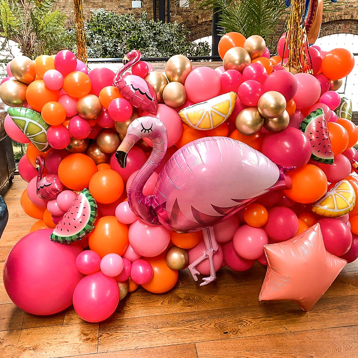 💘 Let's Flamingle! 🍉 Such a beautiful balloon wall to be the backdrop to your fabulous flamingle! 🍋 Also, this image was taken from up high, we promise it wasn't a teenie tiny wall for a borrower's party! 😆 📍 <a href="/restaurant_ours/">Restaurant Ours</a> 🎀 <a href="/theproposers/">The Proposers</a> 💖 @daisyamodioevents