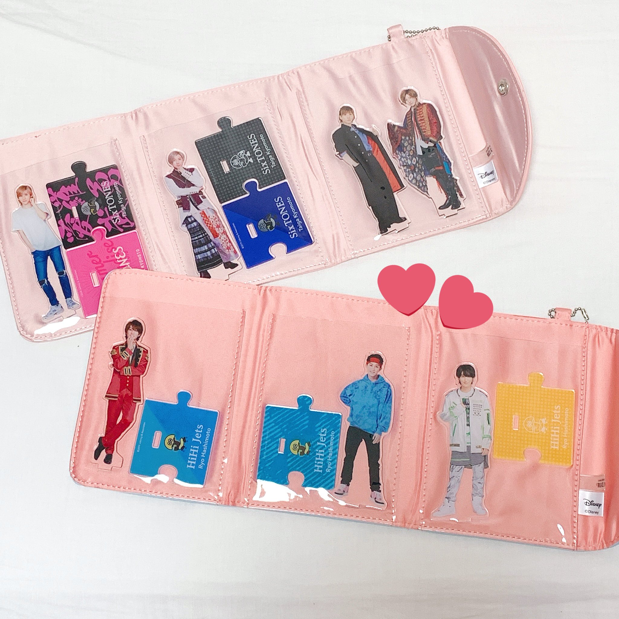 Twitter 上的 遥苺 天気アナ はるめ 友達から聞いて速攻で買いに行ったnice Claupとディズニーコラボのアクスタケース めちゃめちゃかわいくない 素材も結構しっかりしてるし ポケット3つもあって土台まで入るし最高にいい 持ち歩き用のアクスタケース困ってる人