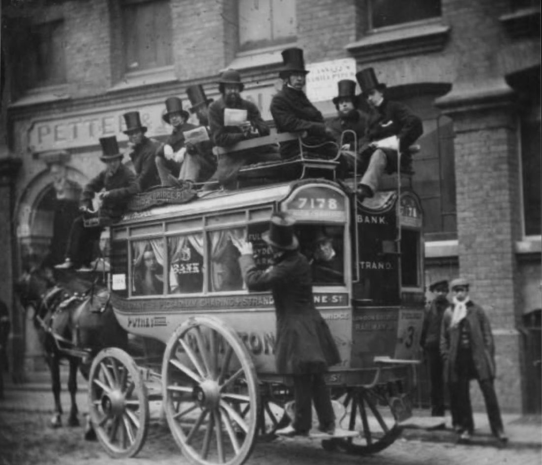 The_East_End's tweet photo. C1865 - a photograph simply entitled ‘A crowded bus ride in London’ - the top hats would have certainly caused a cricked neck or two inside! https://t.co/wEyaXwewb5 #eastend #History #transport https://t.co/XU4bsgcuUG