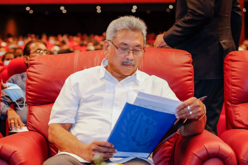GotabayaR's tweet photo. I congratulated the selected medical interns whoβre included for the #GoodIntern program, which aims to uplift the service quality of health sector. Itβs my belief that this program will increase the quality of medical practice and build the responsibility towards fellow beings. https://t.co/02hrMRwZvq