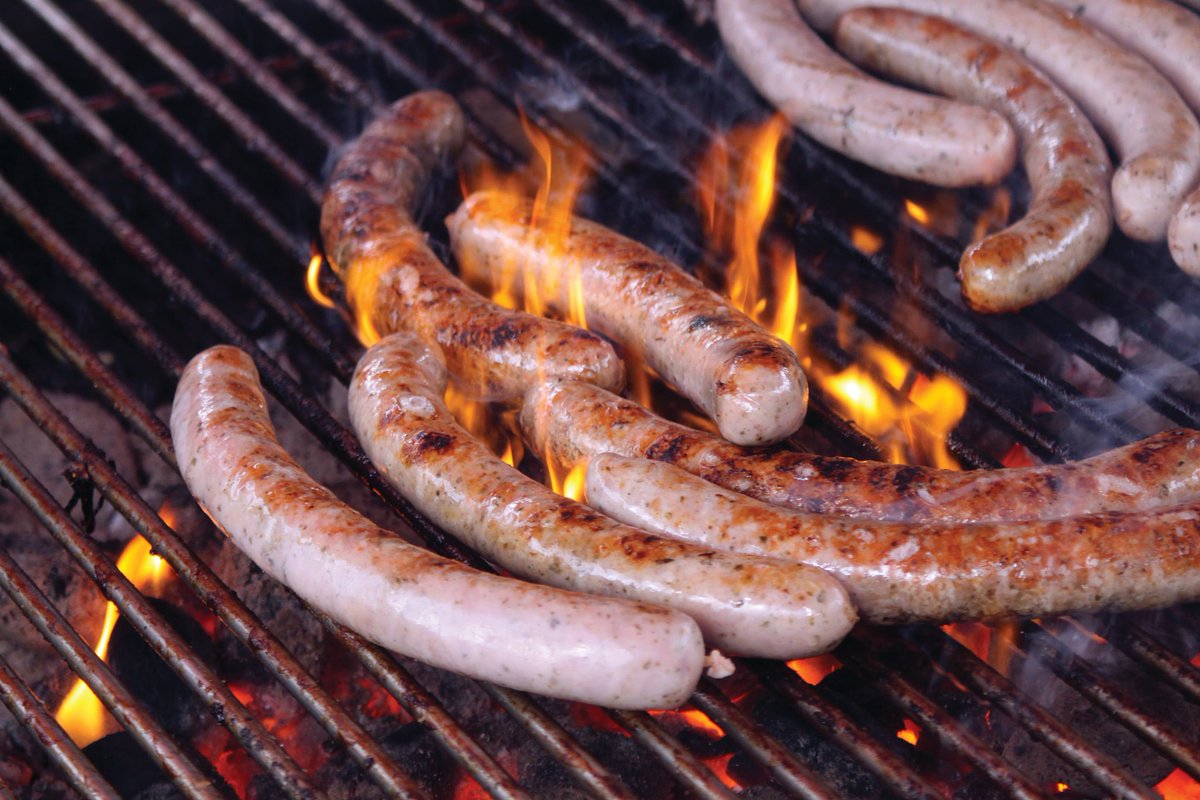 Charter1227's tweet photo. @SalisburyCC We can't wait 🌭🍔👨‍🍳 Come and find us for a Bratwurst or a Homemade Burger. #salisbury #salisburyindies #supportlocal https://t.co/iGPNTtPCcT