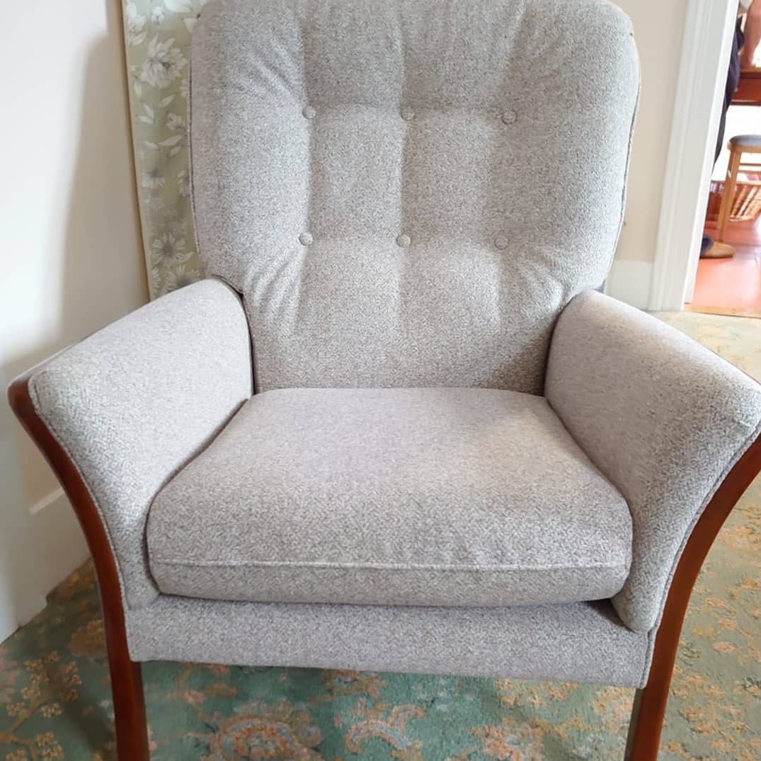 Fine Furnishings Sussex Ltd tweet media