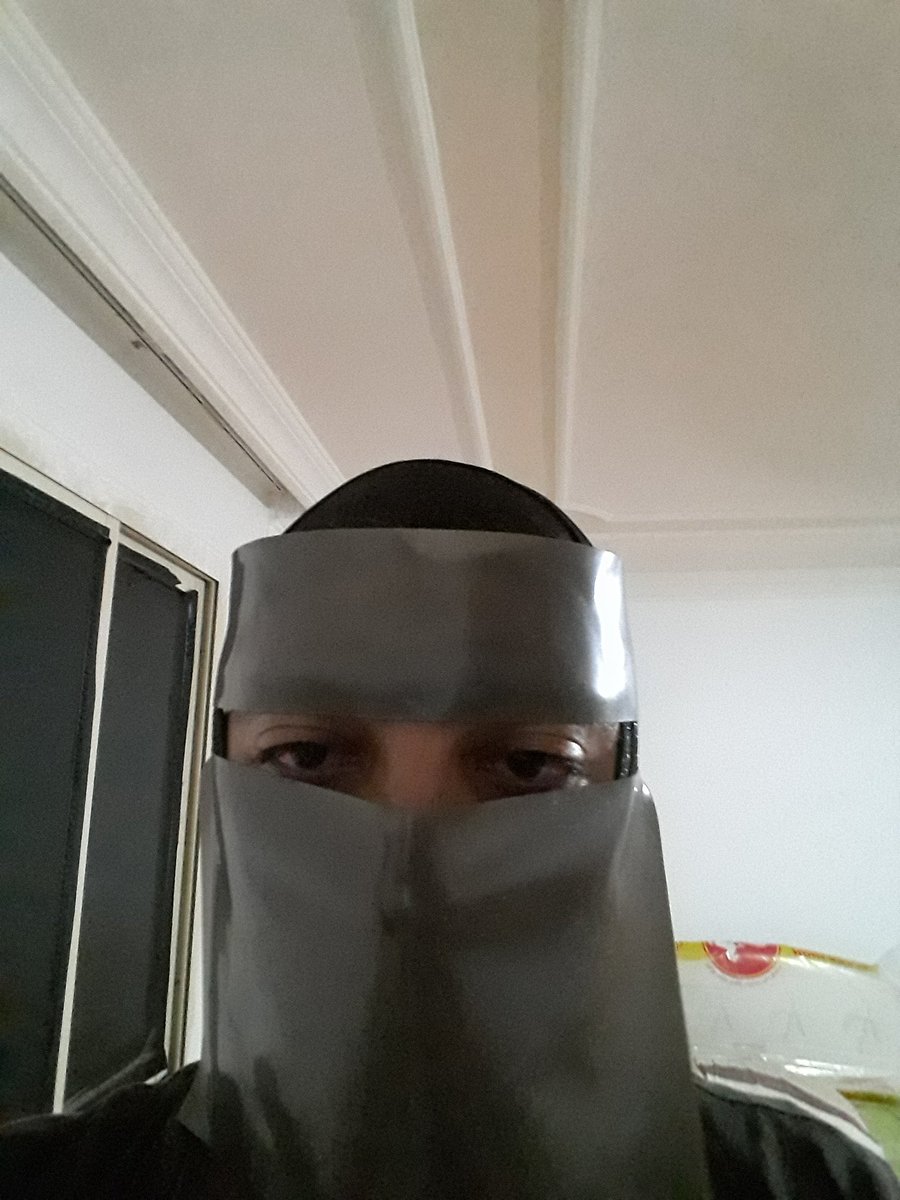 ArabiaLatex's tweet photo. Latex hijab and niqab very nice https://t.co/20g2D7cs0m
