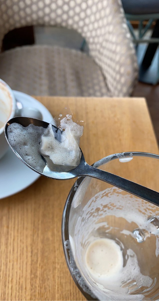_emharrison_'s tweet photo. shoutout to @CostaCoffee for the added touch of PLASTIC to my latte.. https://t.co/DtSA9UQEq7