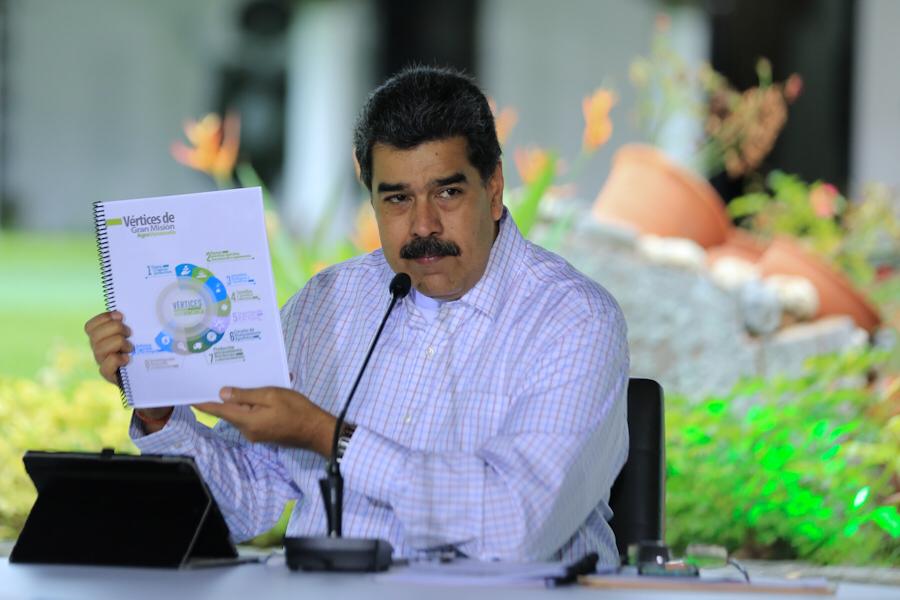 mippci_ven's tweet photo. #5Sep 📢🇻🇪 ¡ LA ETIQUETA DEL DÍA! ⏩ #PatriaProductiva
 
Venezuela trabaja en alianza con los sectores público y privado para recuperar y fortalecer la economía no rentista, no dependiente, con el desarrollo integral y sostenible de los sectores Agroproductivos. https://t.co/oLAgYrBC93