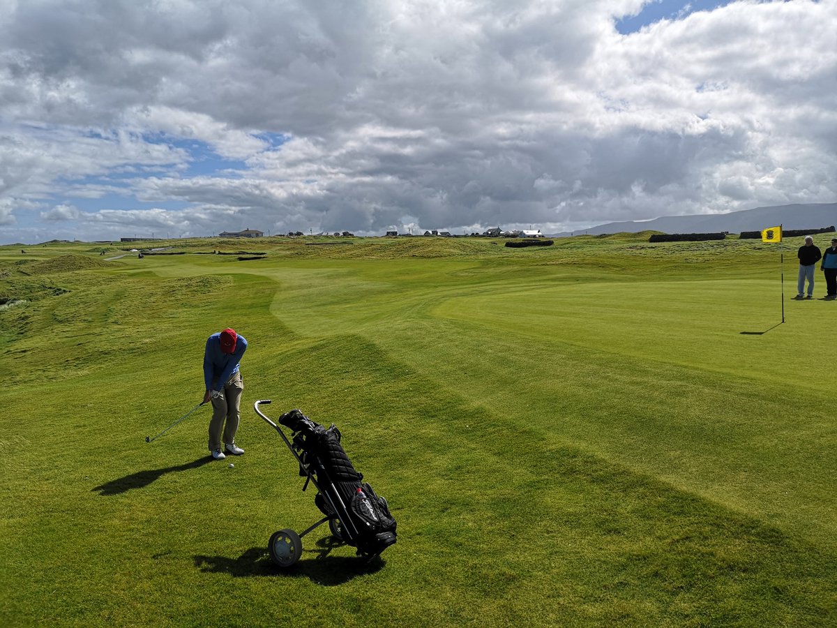 ProfileGavin's tweet image. Played the spectacular @traleegolflinks It was an absolute privilege. Incredible conditioning and definition throughout @LawlorColm. @TurfgrassC The front 9 improvements by @AtlanticGolfCo2 are excellent. Pure joy, cannot wait to play again