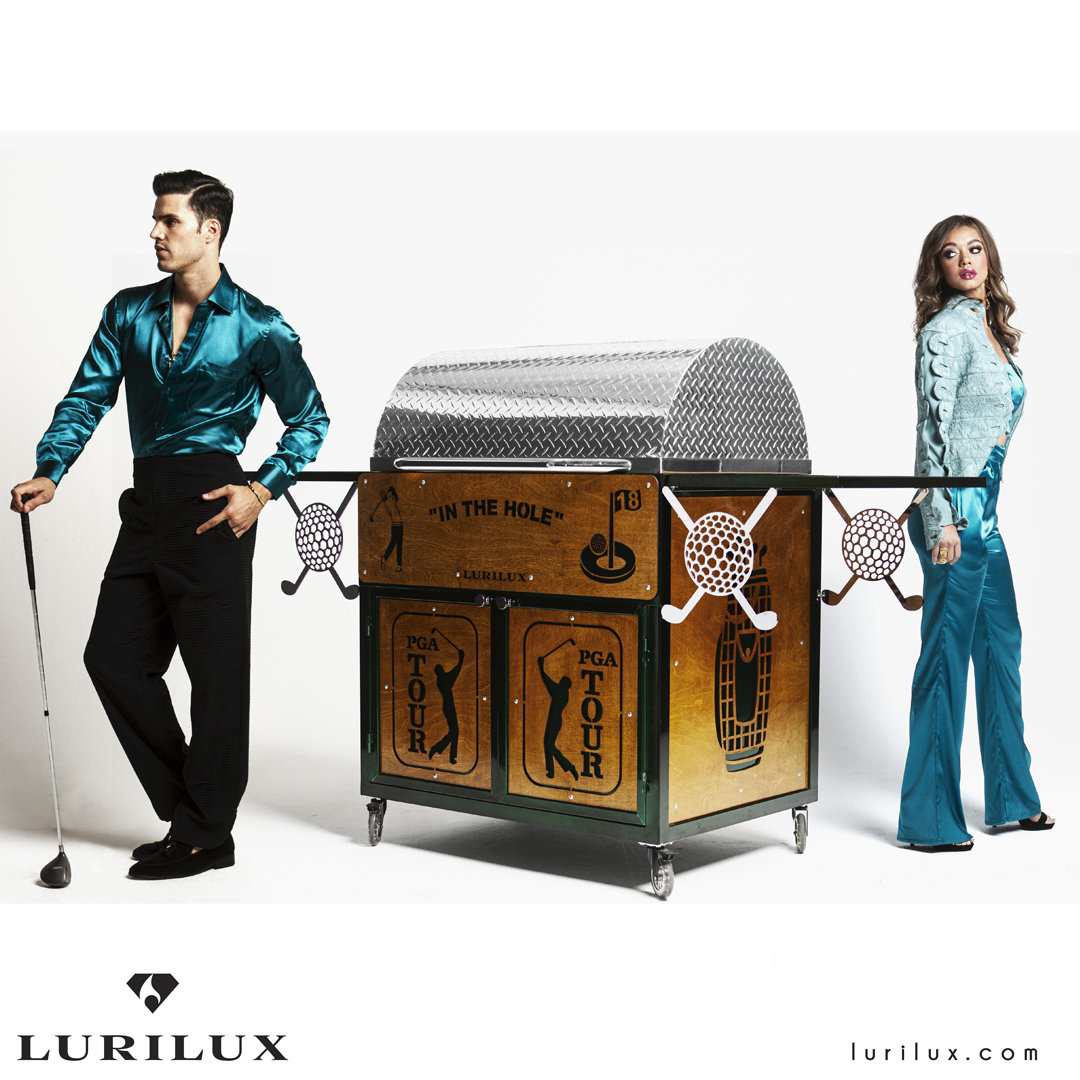 lurilux's tweet photo. The best fall #grill combined beauty and finishes so elegantly they are almost worthy of an high #fashion exhibition. So we put it in one!

#lurilux #pga #pgatour #golf #golfclubs #interiordesign #pgalegends #eastlakegolfclub #art #couture #titleist #golfgrills #bbq https://t.co/qDURd6xEHm