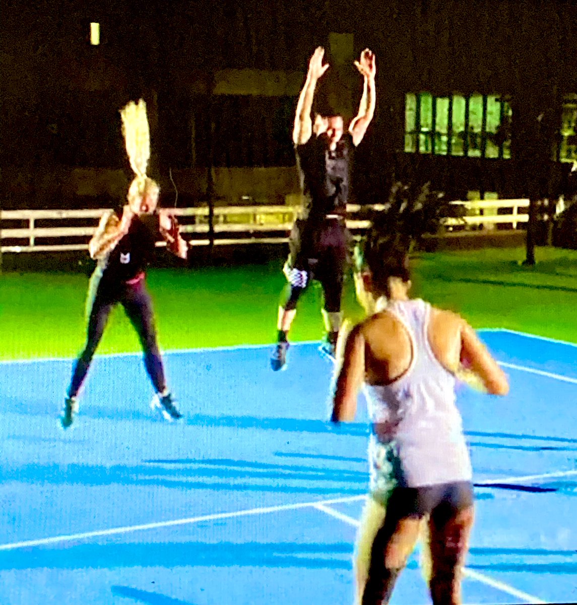 jo_anneF's tweet photo. Grit Cardio HIIT Session
♦️Hamilton Palace Grounds (In front of Mausoleum) 
♦️ 11am Sunday 5th Sept
♦️ £4.50 

BENEFITS
•Rapidly improve cardiovascular fitness
•Increase speed
•Maximise calorie burn during the workout 💪🏻
•Set new fitness goals – then smash them! https://t.co/TMCklVz6Pp